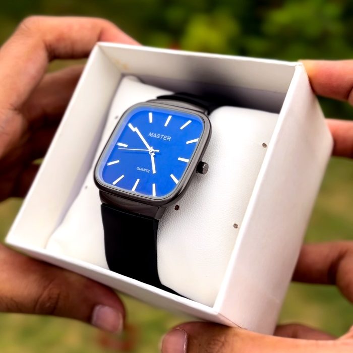 Master Quartz Silicon Strap Watch