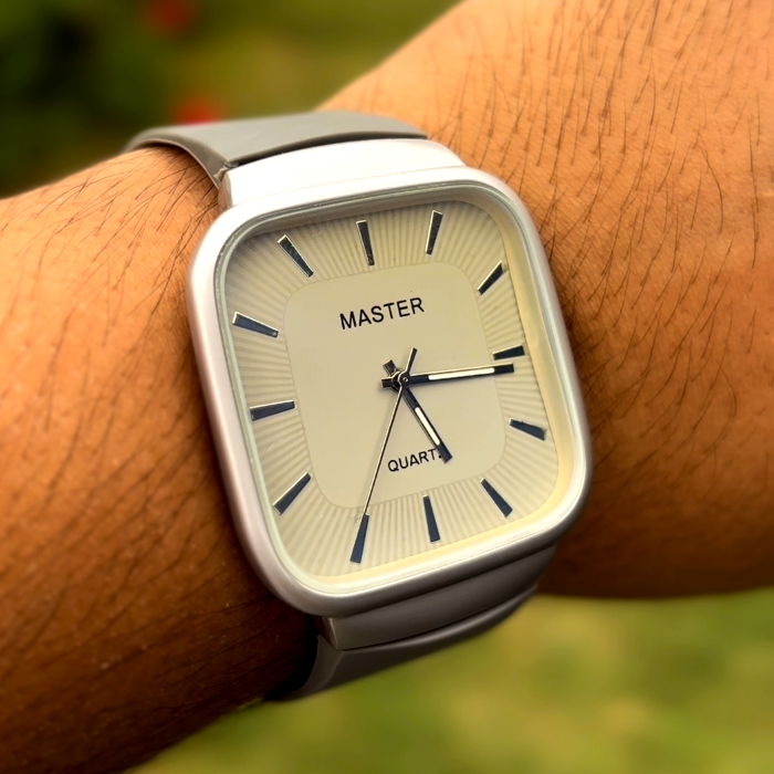 Master Quartz Silicon Strap Watch